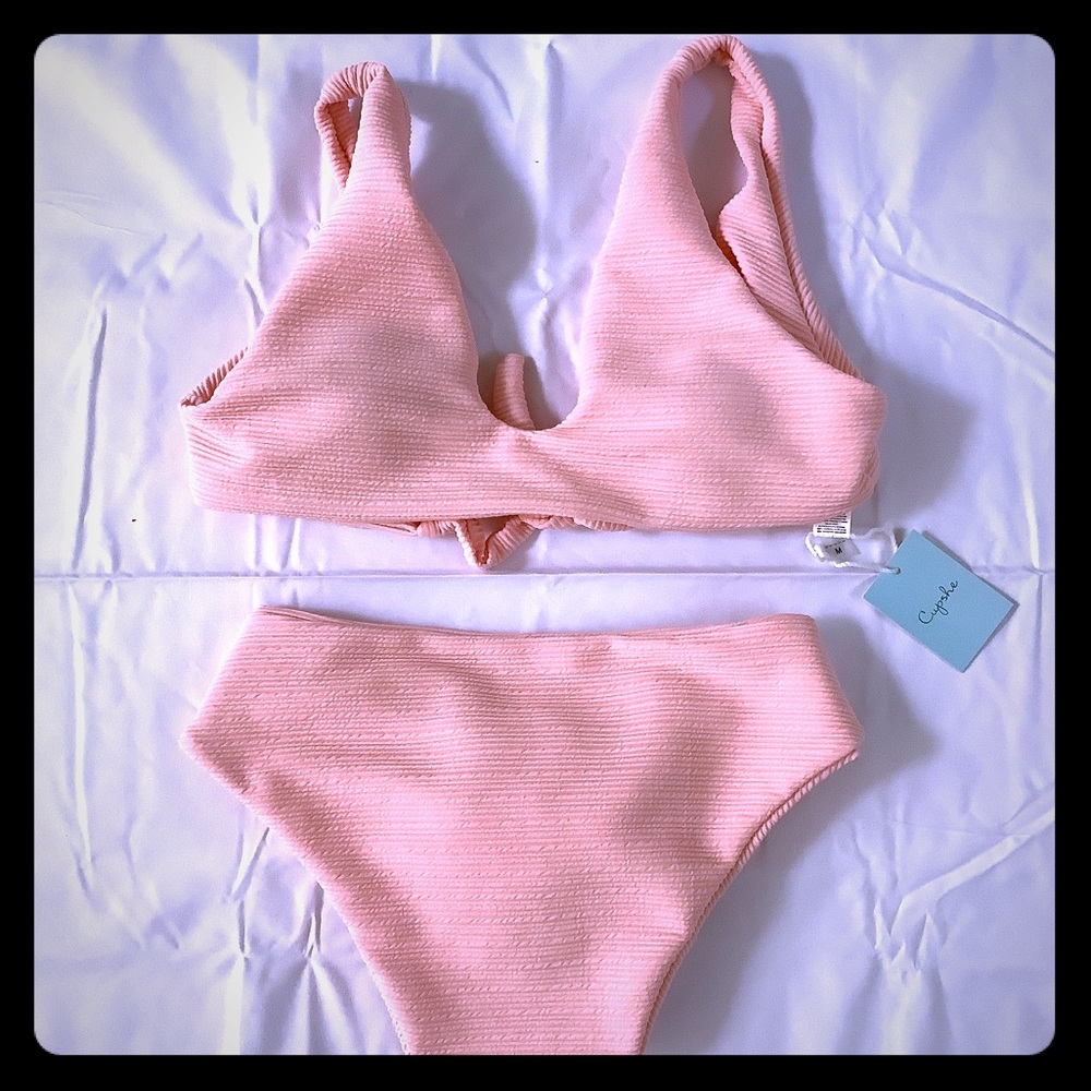 Cupshe Shine for U solid one piece swim suit